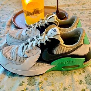 Nike Air Max Womens 11 - mint green